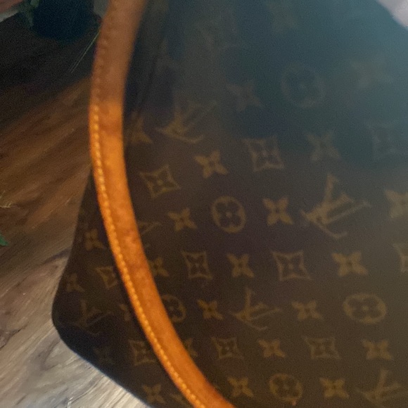 Louis Vuitton Monogram Looping Shoulder Bag - Picture 15 of 16